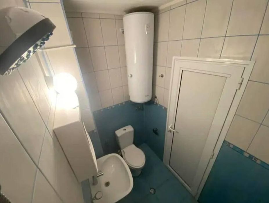 Дава се под наем Двустаен апартамент в Бургас, Меден рудник - зона А - 60 кв.м за 306 € - Снимка #3