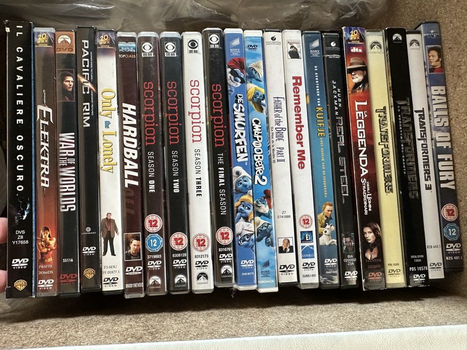 Филми DVD Blu-ray Marvel Disney Star Wars Star Trek Shrek Dune DC