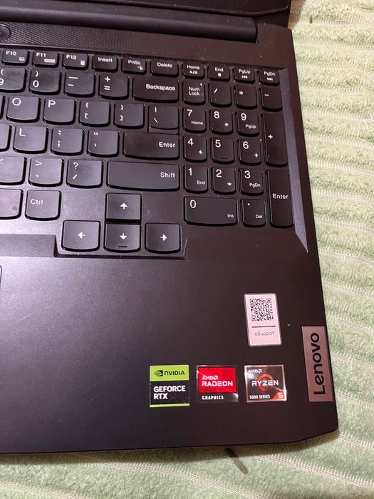 Laptop gaming lenevo ideapad3