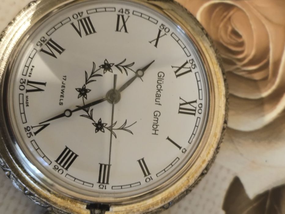 Ceas mecanic de buzunar