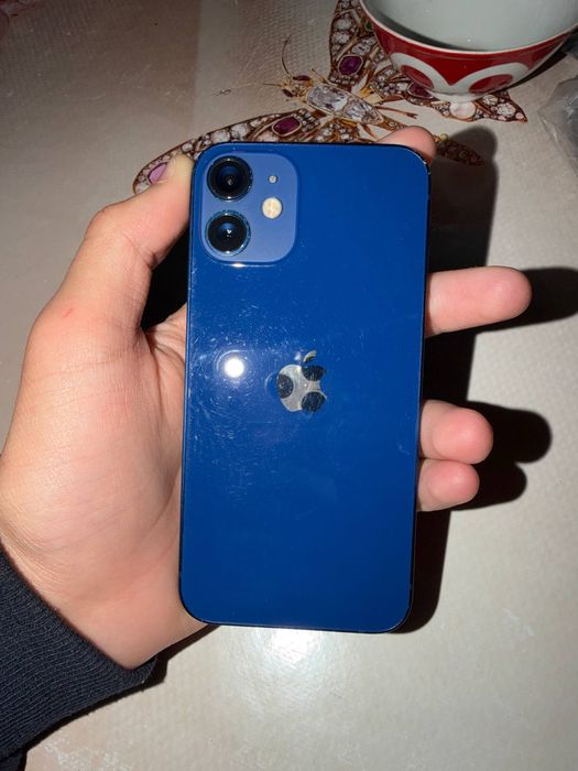 Iphone 12 mini 128 gb ochlilmagan ideal bitta aybi chaqasi bor
