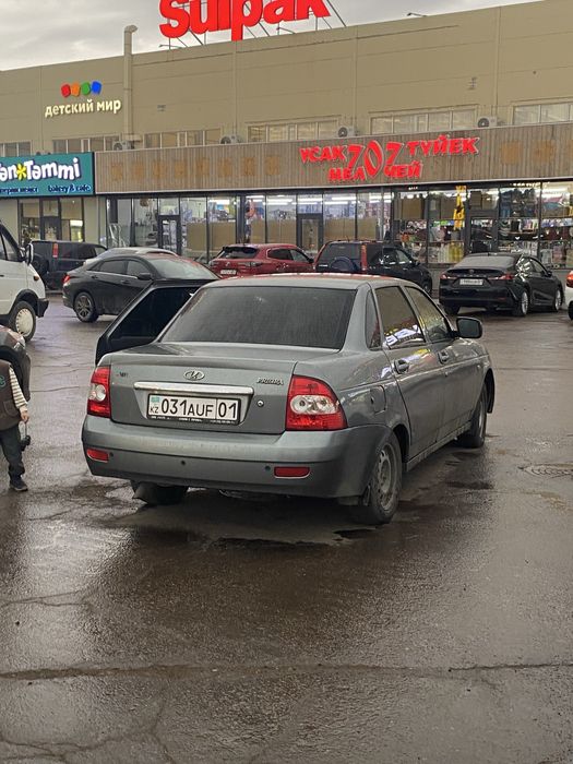 Приора 2011 года люкс