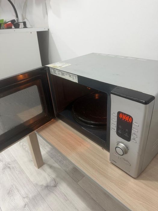 Микроволновая печь