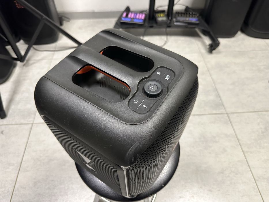 Колонка JBL partybox encore essential