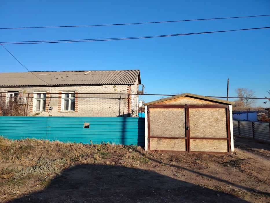 Продам дом  в с. Красносельское