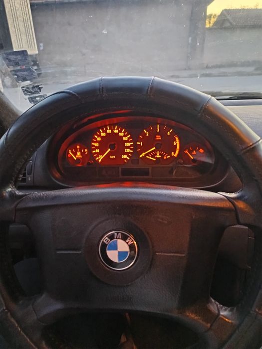 BMW e46  на части 2.0 136