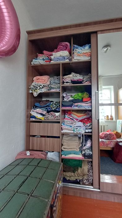 Продам шкаф-купе