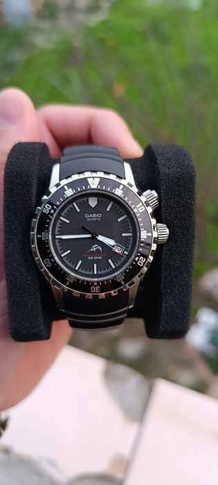 Casio Duro MDV 102 - Super Illuminator