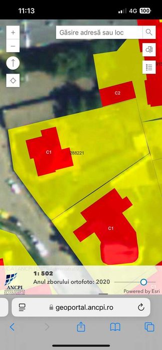 Vand Casa cu teren 1040m2/ front 35m