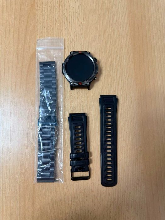 Smartwatch cu Lanternă LED + 2 Curele (Silicon & Metalică)