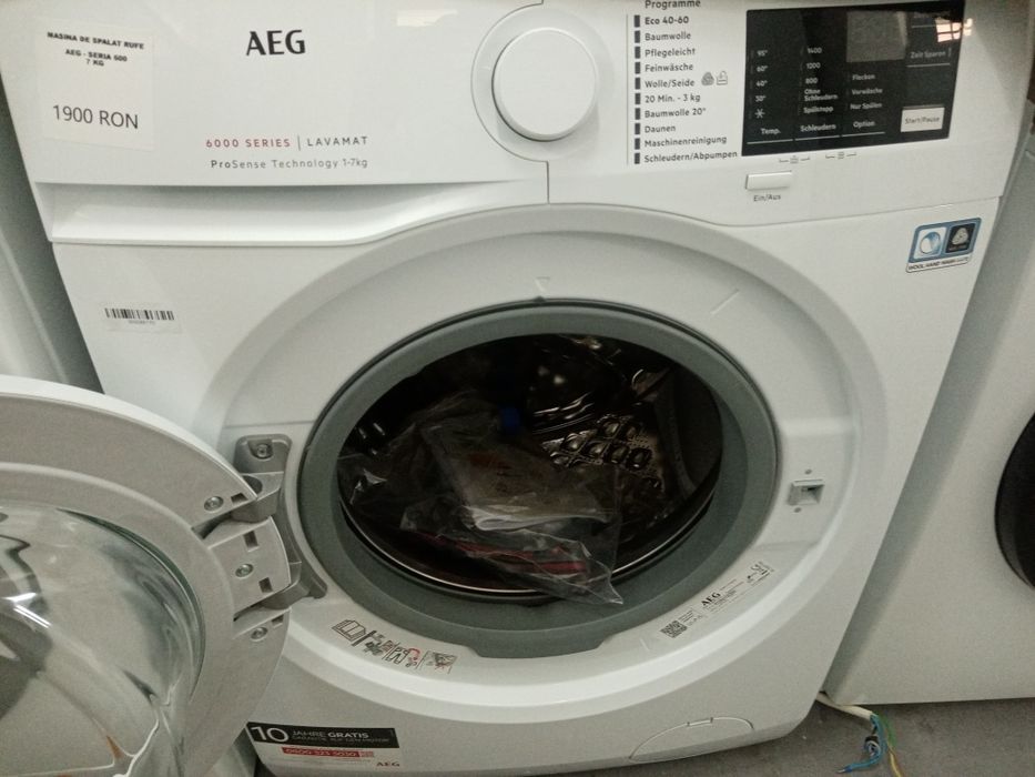 Mașina de spălat rufe Aeg seria 6000 noua