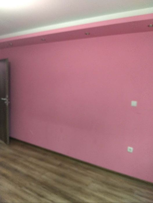 Тристаен апартамент  кв.Надежда 1