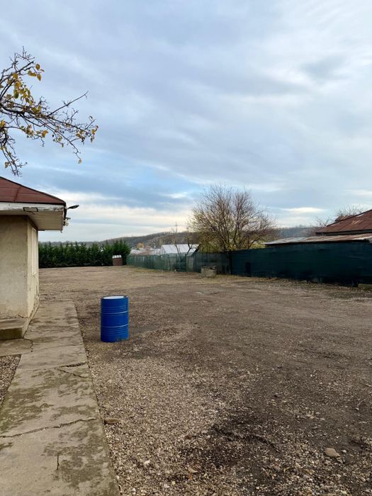 Vand Teren+Casa Strada george Toparceanu nr 11 (17Ari)