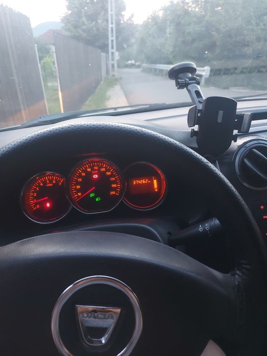 DACIA Logan 2013 — imagine 4