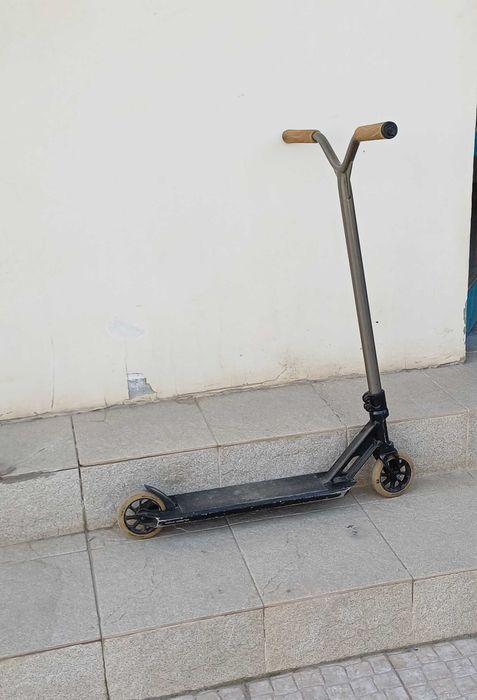 Тротинетка за фрийстайл (за трикове) OXELO