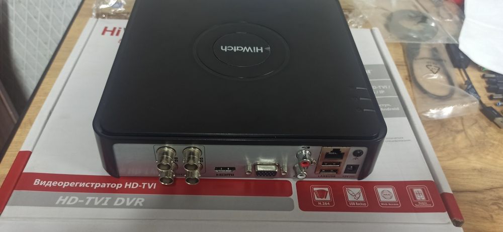 HiWatch видеорегистратор - видеонаблюдение