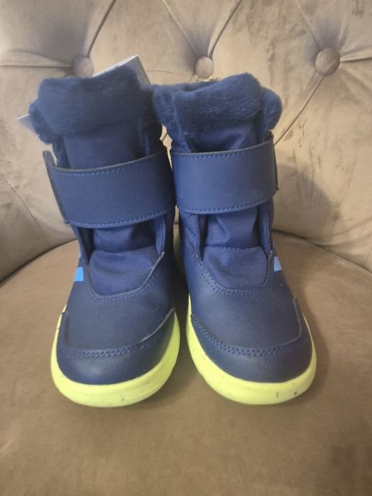 Cizme Adidas marimea 28