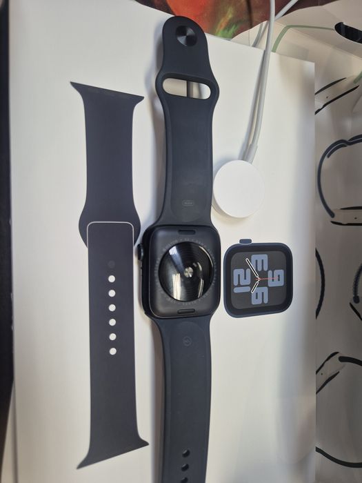 Apple Watch SE (Gen 2) 44mm Midnight