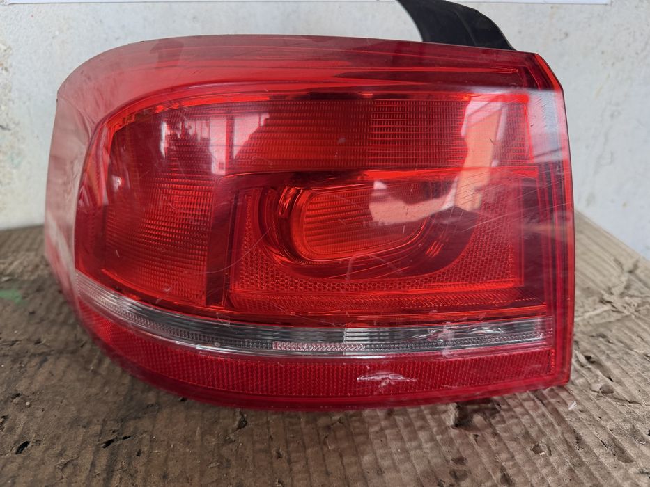 Ляв стоп фв пасат 7 седан / vw passat