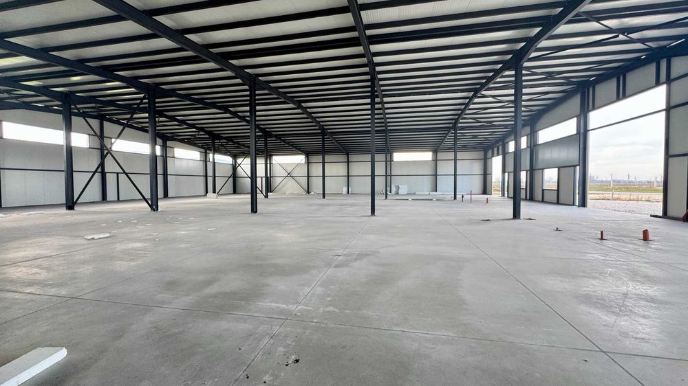 Дава се под наем Склад в с. Крумово, Област Пловдив - 465 кв.м за 1994.61 € - Снимка #1