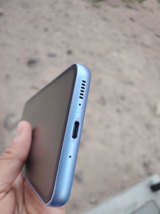 Продам Samsung A54 на 256 гб.