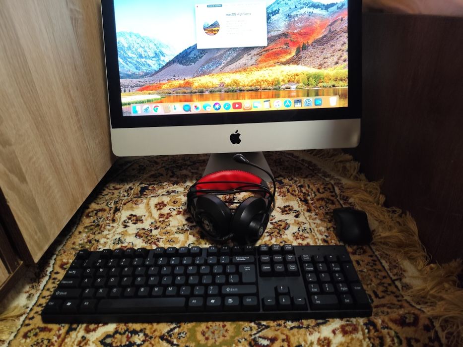 Vând imac Apple 21.5 rapid(numai cash)