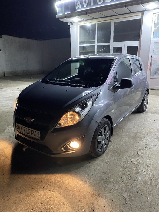 Spark sotiladi,kraska 100% tozza