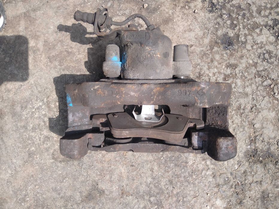 Предни спирачни апарати за Volkswagen T4