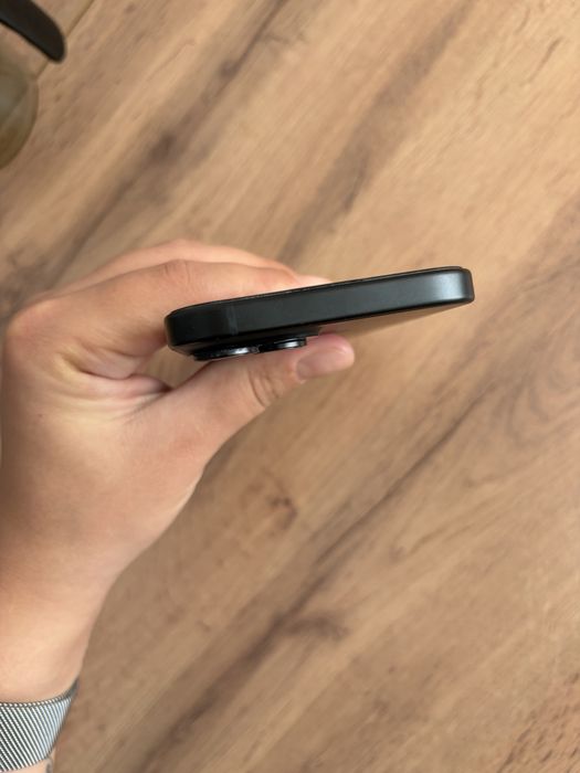 iPhone 15, 128 гб
