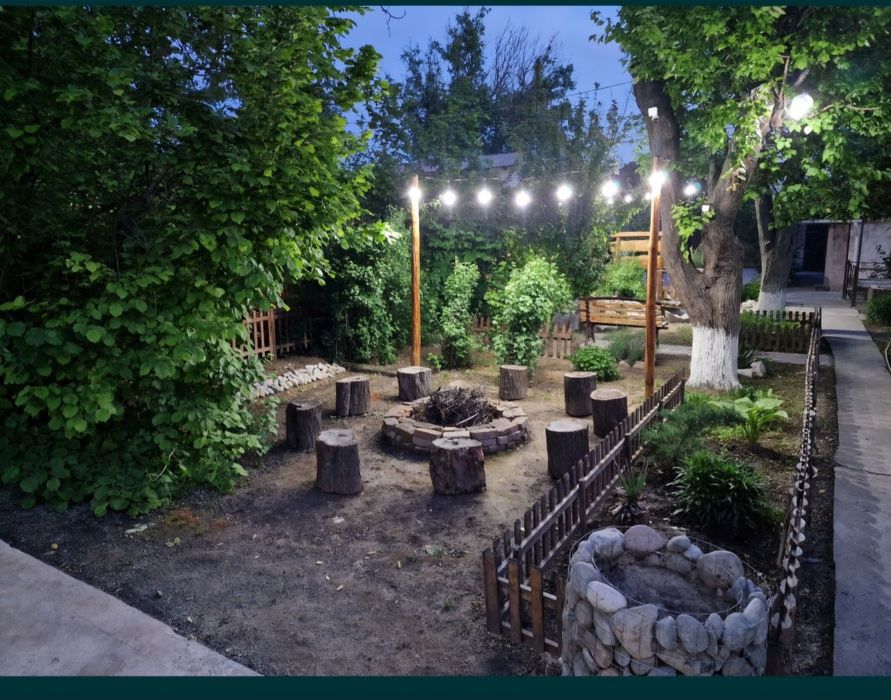 Шымкент. Кайнар дача. Суточный котедж