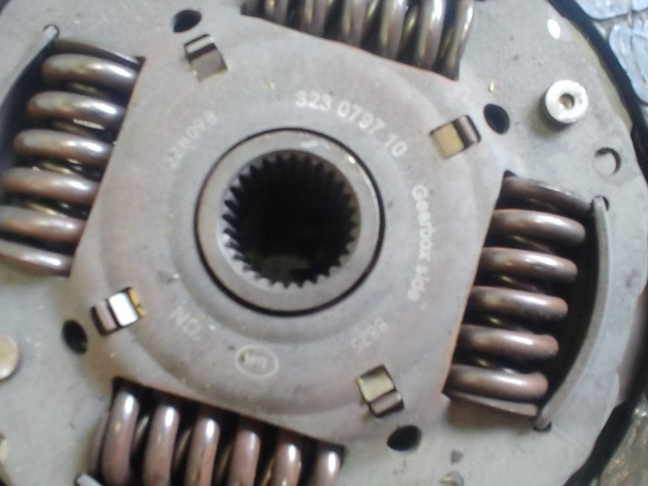 kit ambreiaj volanta masa simpla 1.4tsi cpw skoda octavia 3 audi a3 8v vw golf 7 disc 7,9 mm 323079710