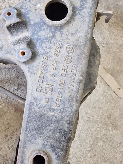 Fuzeta  spate stanga dreapta vw t5 transporter caravelle multivan