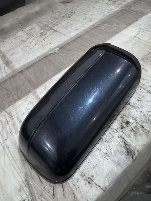 Левое зеркало w210