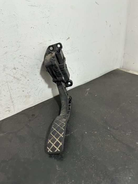 Pedala acceleratie Audi A6 C6 3.0 TDI V6 2.7 TDI 4F1723523A ASB BMK