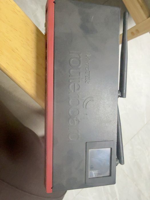 Маршрутизатор MikroTik RB2011UiAS-2HnD-IN
