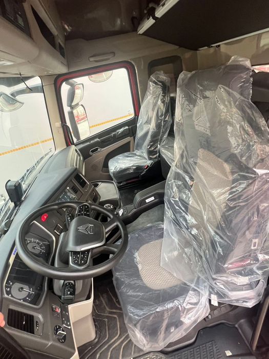 HOWO MAX 2022 года выпуска