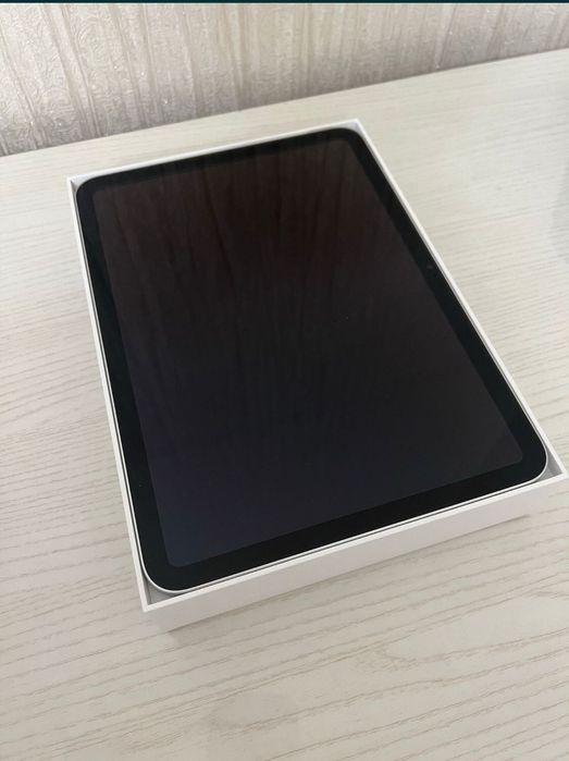 Apple iPad 10 64gb.