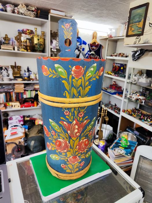 Стара дървена поставка кош Стойка за чадъри