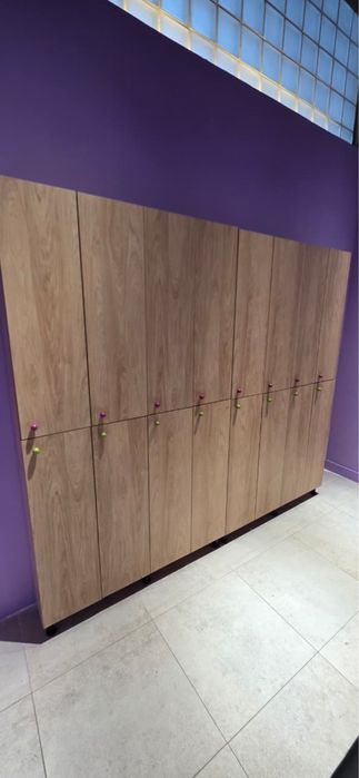 Шкафчики в раздевалку и ресепшен