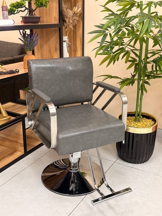 Zamonaviy sartarosh gozllik salon barber   kreslosi sotiladi