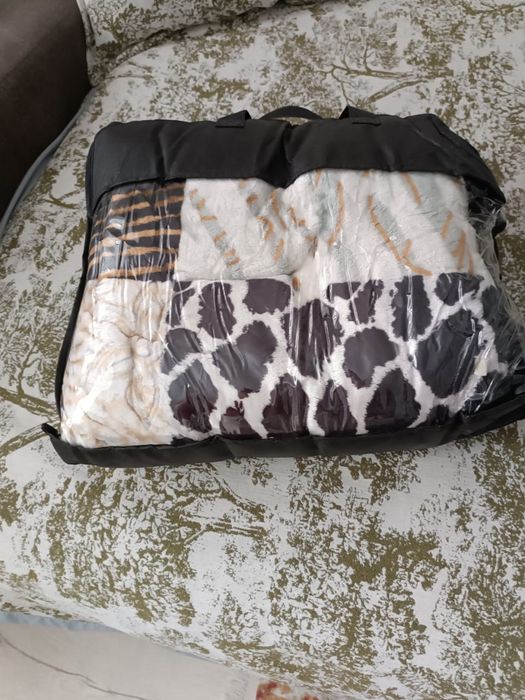 Продается постельный комплект