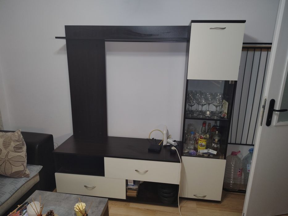 Холна секция , всекидневна