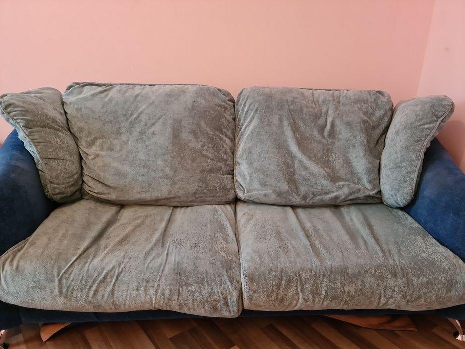 Срочно! Диван и два кресла!!! Потютьков.