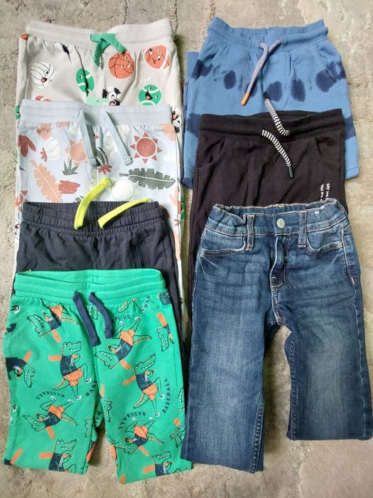 Pantaloni băiat 98
