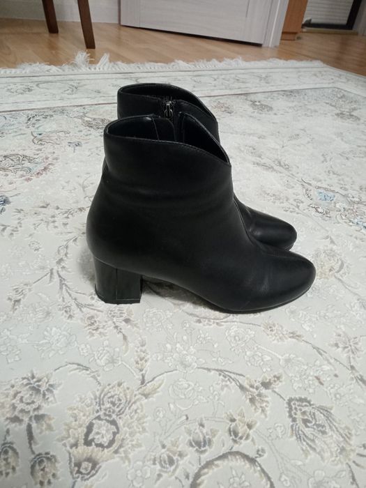 Продам отличные полусапожки