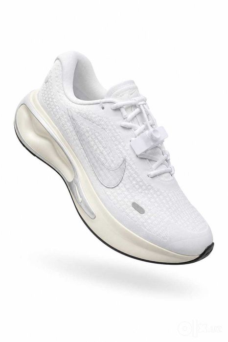 Беговые кроссовки Nike Journey Run, размеры от 40 до 45.