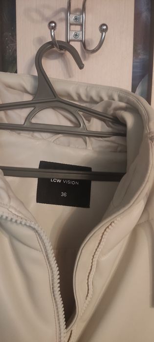 Продам пуховую куртку