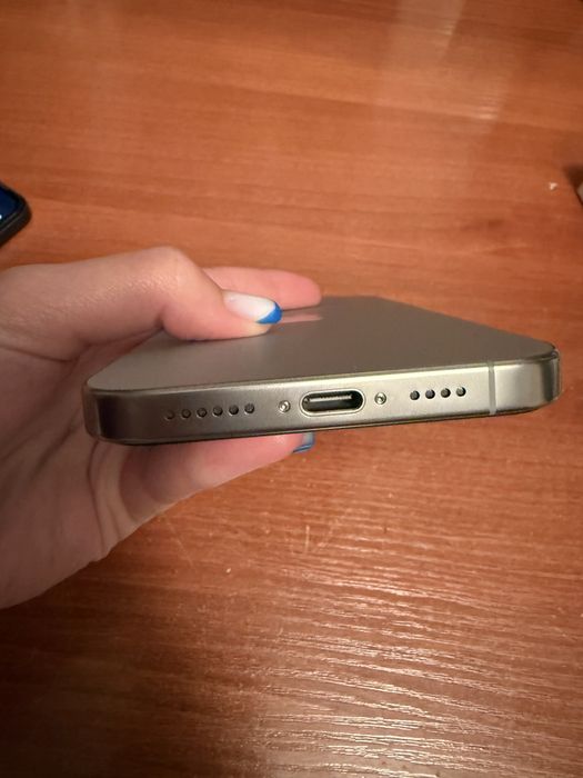 Iphone 16 pro Max, 100% емкость