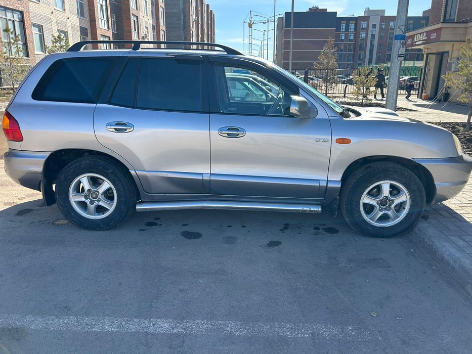 Хуйндай Сантафе продаю срочно