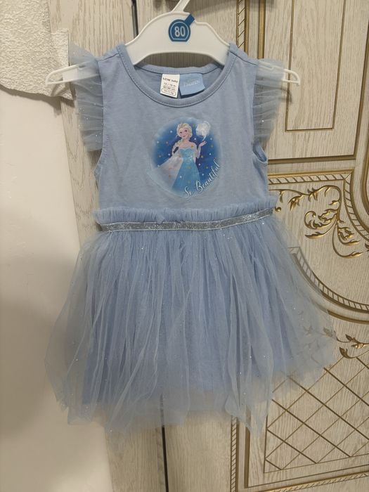 Продам красивое платье Эльза